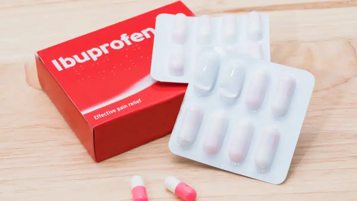 Ibuprofeno tem Dipirona