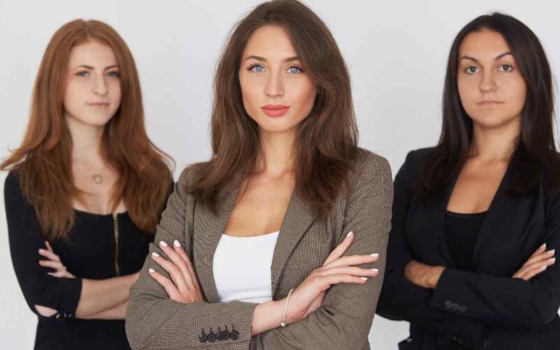Looks elegantes de trabalho: como se vestir adequadamente