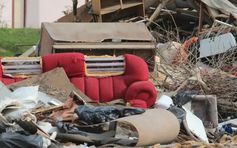 Lixo doméstico mal gerido