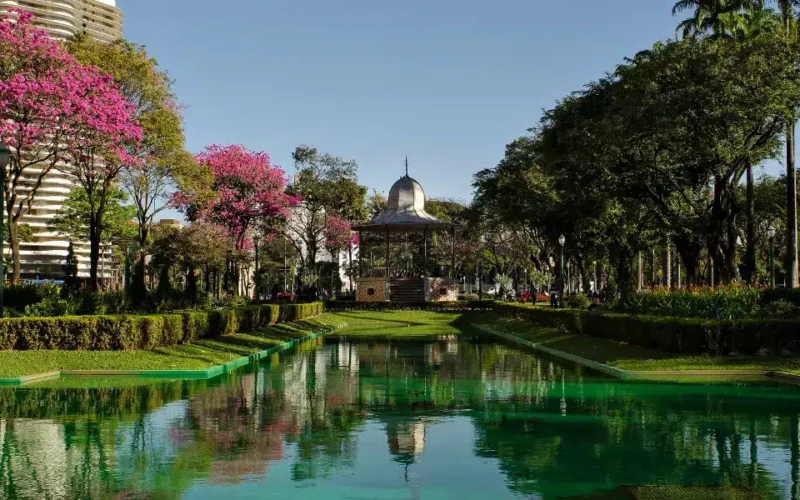 Como Escolher o Hotel Ideal em Confins