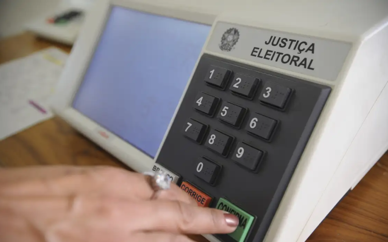 175 mil eleitores com deficiência votam sem acessibilidade