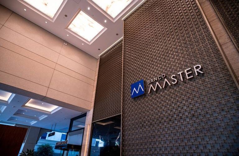 Caso Master: pressão do TCU ao STF em escândalo bancário