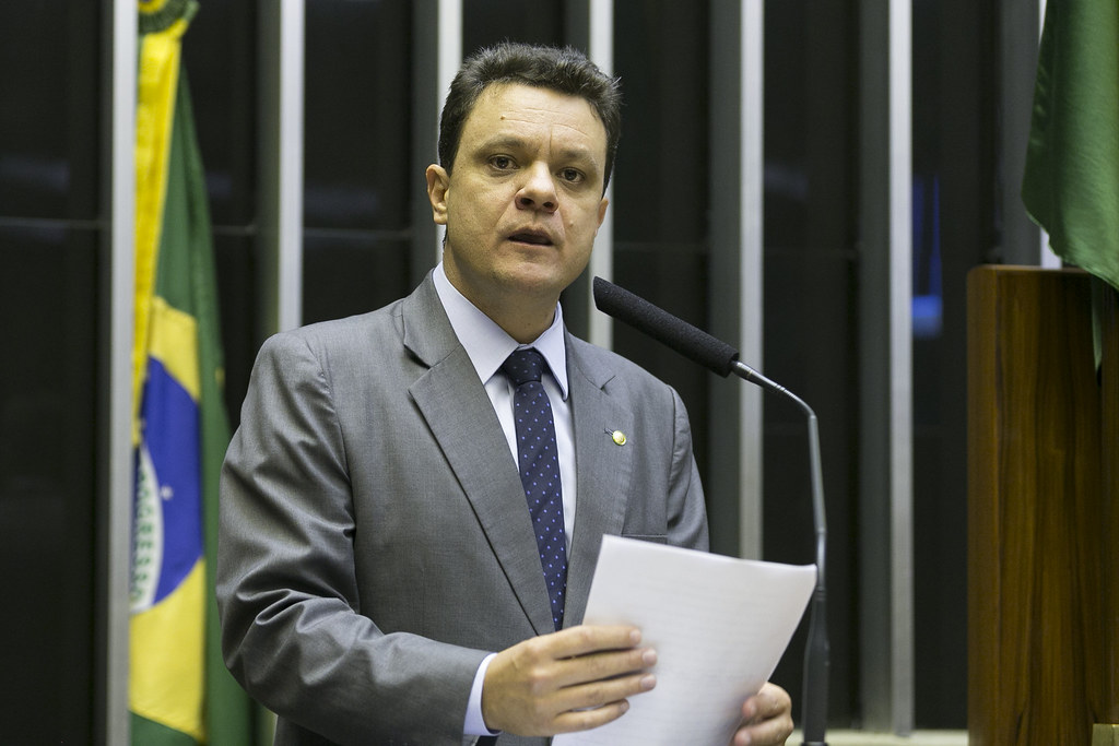 Odair Cunha (PT) é eleito para TCU após acordo com centrão