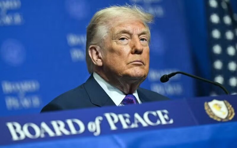 Trump acusa Irã de violar cessar-fogo