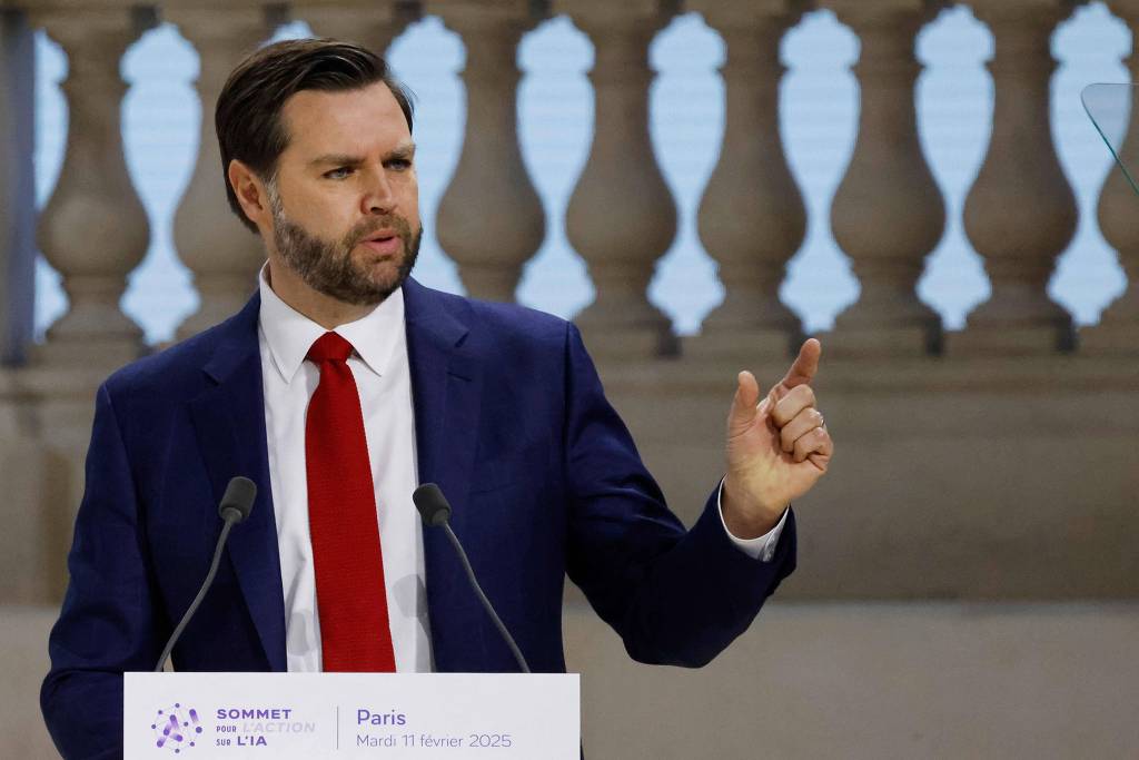 Vice dos EUA apoia Orban antes de eleições na Hungria