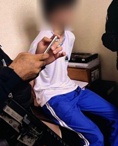 Adolescente de 13 anos se entrega após ataque em escola no AC
