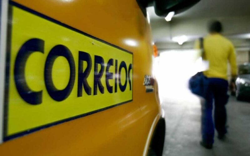 Durigan prevê prejuízo de R$ 10 bilhões nos Correios em 2026