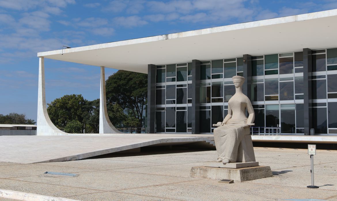 STF deve validar PL que reduz penas do 8 de Janeiro