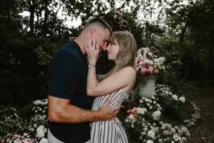 Taylor Swift blinda fortuna bilionária com acordo pré-nupcial