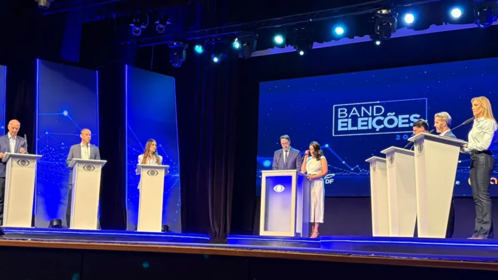 Candidatos unem forças contra Celina Leão em 1º debate